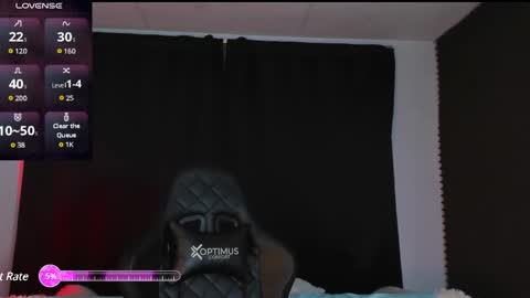 Snapshot of rosario215_ chatting on December 10, 2024, 1:11 am Rosario online show from December 10, 2024, 1:11 am