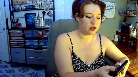 Rose online show from September 15, 2025, 4:29 pm