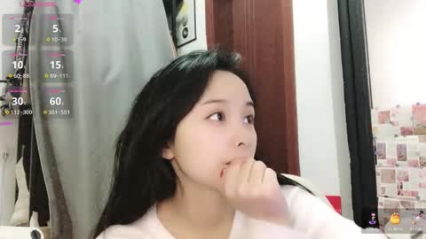 Snapshot of rose6688 chatting on February 8, 2025, 9:24 am rose online show from February 8, 2025, 9:24 am