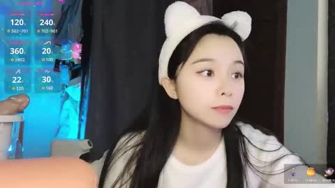 Snapshot of rose6688 chatting on February 22, 2025, 6:50 am rose online show from February 22, 2025, 6:50 am