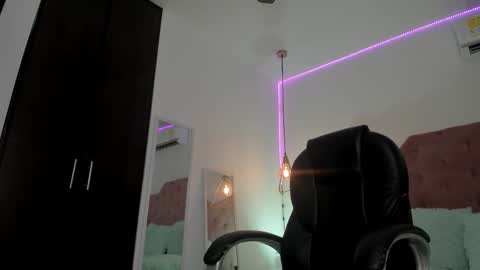 Snapshot of rose__monroe chatting on November 1, 2025, 8:00 pm rose__monroe online show from November 1, 2025, 8:00 pm