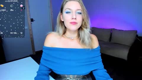 Rose but u can call me princess online show from October 9, 2025, 8:18 pm