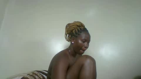 Snapshot of rose_coco chatting on September 11, 2025, 12:11 am rose_coco online show from September 11, 2025, 12:11 am