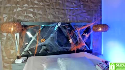 Rose online show from November 4, 2025, 4:22 am