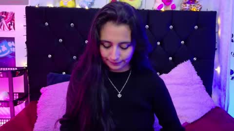 Snapshot of rose_smiley1 chatting on September 25, 2025, 4:05 am Rose online show from September 25, 2025, 4:05 am