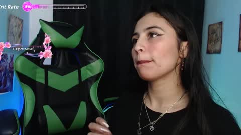 Snapshot of rose_smiley1 chatting on October 12, 2025, 1:59 am Rose online show from October 12, 2025, 1:59 am