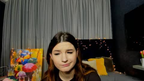 Snapshot of roseblanche2k chatting on January 16, 2025, 11:16 pm Florin online show from January 16, 2025, 11:16 pm