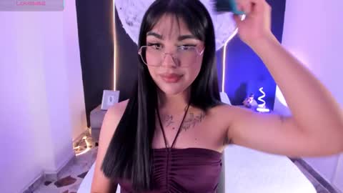 Rose online show from December 1, 2025, 2:11 pm