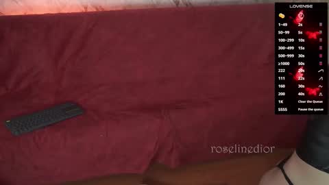 Lyla OF roselinedior online show from November 26, 2025, 1:45 pm