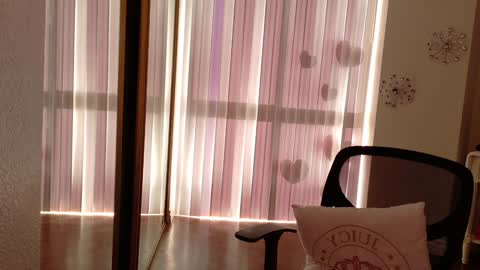 Rose Taylor online show from January 16, 2025, 8:57 pm