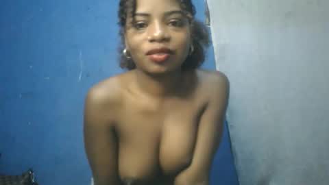 Snapshot of roseyaa chatting on September 26, 2025, 3:38 pm Roseyaa online show from September 26, 2025, 3:38 pm