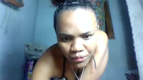 Snapshot of rosia22 chatting on October 2, 2025, 4:03 pm rosia22 online show from October 2, 2025, 4:03 pm