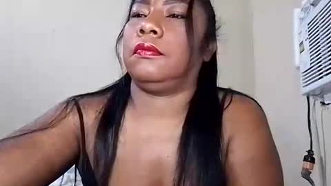 Snapshot of rosmerynava chatting on March 10, 2025, 7:10 am rosmerynavarro online show from March 10, 2025, 7:10 am