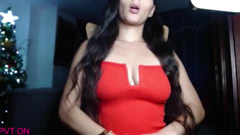 rossa2000 online show from December 15, 2025, 3:33 am