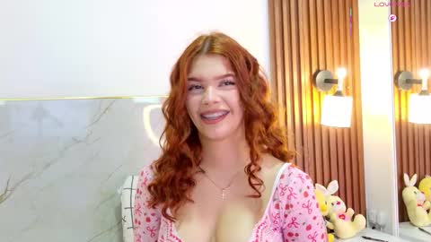 ANAHI online show from November 8, 2025, 11:54 am