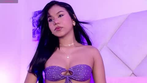 Snapshot of rossie_taylor chatting on September 8, 2025, 7:13 pm rossie online show from September 8, 2025, 7:13 pm
