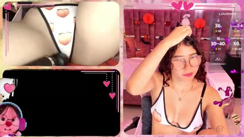 Snapshot of rossiegames chatting on October 21, 2025, 3:13 pm Rossie online show from October 21, 2025, 3:13 pm