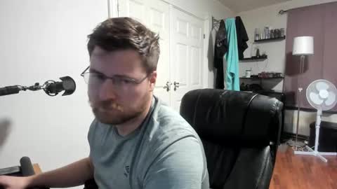 Snapshot of rostungurinn chatting on February 27, 2025, 7:47 pm Rostungur online show from February 27, 2025, 7:47 pm