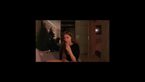 rosy_black_ online show from November 28, 2025, 12:02 am