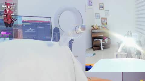 Snapshot of rosy_emely_ chatting on October 27, 2025, 9:24 am rosy_emely_ online show from October 27, 2025, 9:24 am