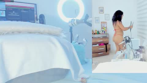 Snapshot of rosy_emely_ chatting on November 2, 2025, 9:11 am rosy_emely_ online show from November 2, 2025, 9:11 am