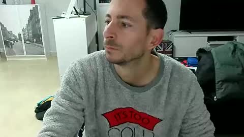 Snapshot of roubarixx chatting on December 24, 2024, 8:55 am roubarixx online show from December 24, 2024, 8:55 am