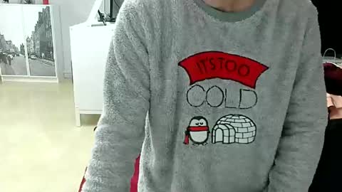 Snapshot of roubarixx chatting on January 15, 2025, 11:51 pm roubarixx online show from January 15, 2025, 11:51 pm