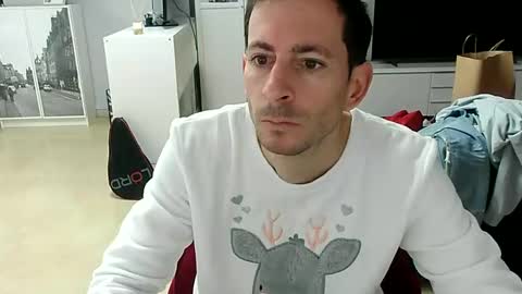 Snapshot of roubarixx chatting on January 22, 2025, 9:02 am roubarixx online show from January 22, 2025, 9:02 am