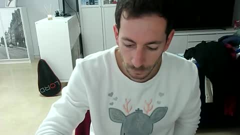 Snapshot of roubarixx chatting on January 28, 2025, 7:43 am roubarixx online show from January 28, 2025, 7:43 am