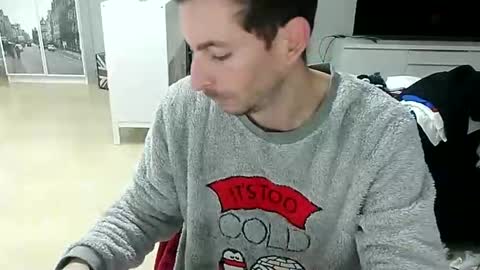 Snapshot of roubarixx chatting on February 16, 2025, 7:26 am roubarixx online show from February 16, 2025, 7:26 am