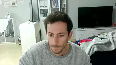 Snapshot of roubarixx chatting on March 2, 2025, 6:51 pm roubarixx online show from March 2, 2025, 6:51 pm