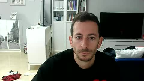 Snapshot of roubarixx chatting on March 6, 2025, 9:47 am roubarixx online show from March 6, 2025, 9:47 am