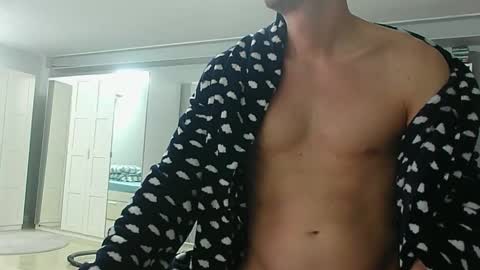 Snapshot of roubarixx chatting on November 21, 2025, 8:57 am roubarixx online show from November 21, 2025, 8:57 am