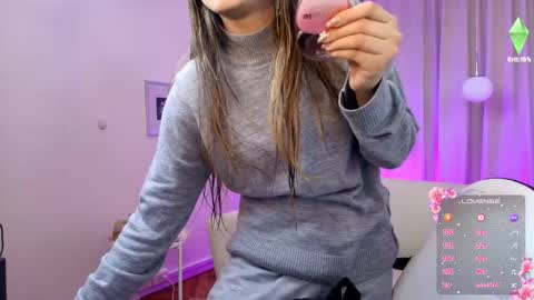 Snapshot of rousee_v chatting on November 12, 2025, 12:05 pm Rousee online show from November 12, 2025, 12:05 pm