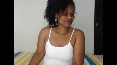 luxa online show from September 18, 2025, 3:08 am