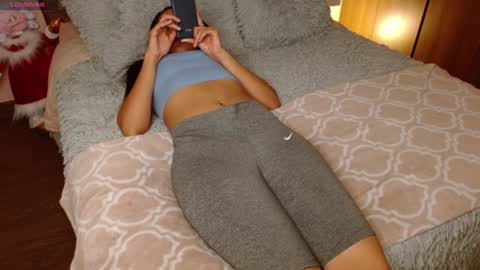 Snapshot of rouss_henao chatting on January 19, 2025, 2:36 am Rouss marie henao online show from January 19, 2025, 2:36 am