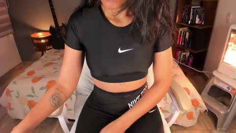 Snapshot of rouss_henao chatting on September 12, 2025, 9:09 am Rouss marie henao online show from September 12, 2025, 9:09 am