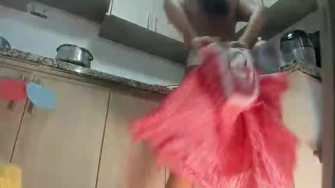 Snapshot of roussh_ chatting on March 1, 2025, 11:50 am Rosa online show from March 1, 2025, 11:50 am