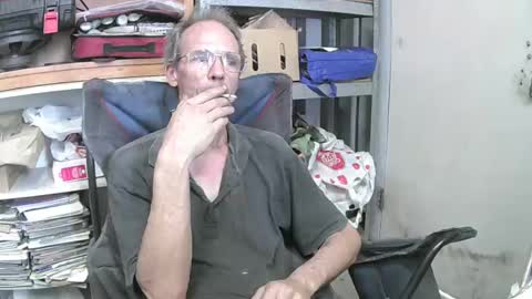 Snapshot of rover_ chatting on February 7, 2025, 5:10 am rover_ online show from February 7, 2025, 5:10 am
