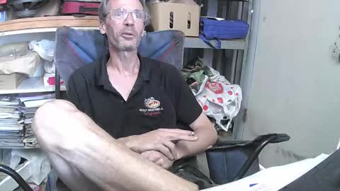 Snapshot of rover_ chatting on February 12, 2025, 2:03 am rover_ online show from February 12, 2025, 2:03 am