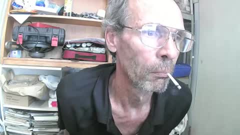 Snapshot of rover_ chatting on February 14, 2025, 2:18 am rover_ online show from February 14, 2025, 2:18 am