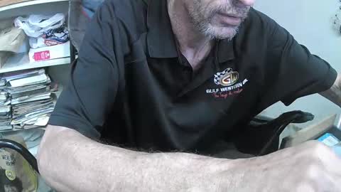 Snapshot of rover_ chatting on March 3, 2025, 11:56 pm rover_ online show from March 3, 2025, 11:56 pm