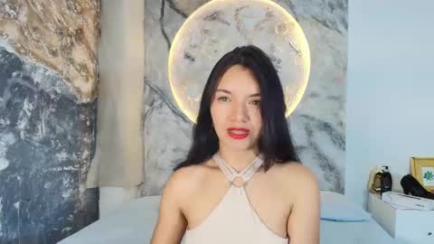 Snapshot of roxanaborns chatting on November 3, 2025, 8:10 pm roxanaborns online show from November 3, 2025, 8:10 pm