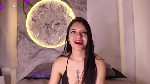 Snapshot of roxanaborns chatting on November 18, 2025, 3:27 pm roxanaborns online show from November 18, 2025, 3:27 pm