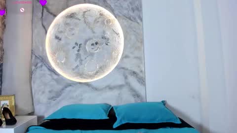 Snapshot of roxanaborns chatting on November 23, 2025, 12:38 pm roxanaborns online show from November 23, 2025, 12:38 pm