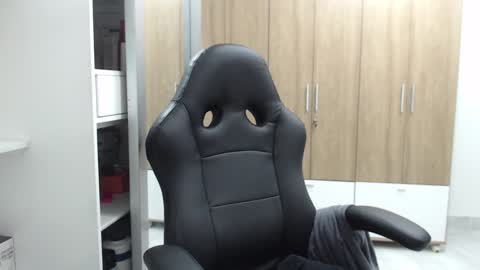 Roxana online show from January 7, 2025, 2:53 am