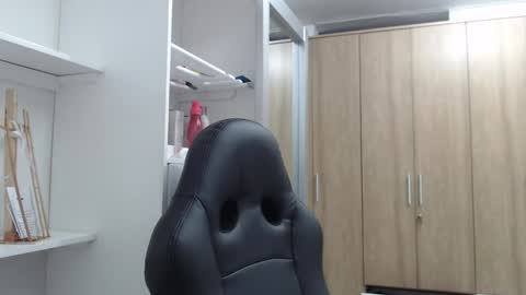 Roxana online show from January 11, 2025, 12:55 am