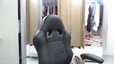 Roxana online show from January 18, 2025, 3:42 am