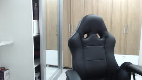 Roxana online show from January 25, 2025, 12:06 am