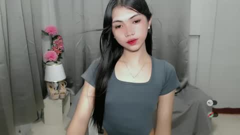 Snapshot of roxie_fuckdoll chatting on January 4, 2025, 6:52 am Roxie online show from January 4, 2025, 6:52 am
